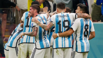 Argentina avanzó a las semifinales de Qatar 2022 tras una frenética victoria sobre Holanda en los penaltis